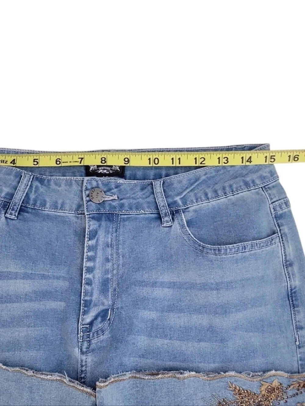 A.Z.I. Embroidered Light Blue Wide-Leg Lightweight Jeans Size 10